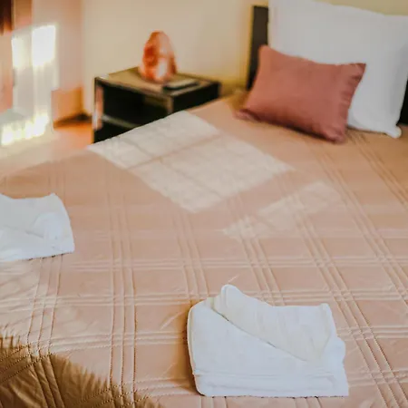 Bo's Place 圣君士坦丁和海伦那