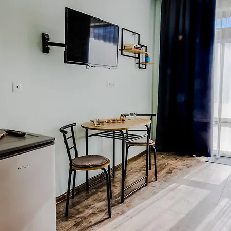 Bo's Place 3*
