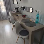 فندق Bo's Place سينتس قسطنطين وهيلينا