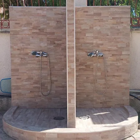 Bo's Place Saints Constantine and Helena