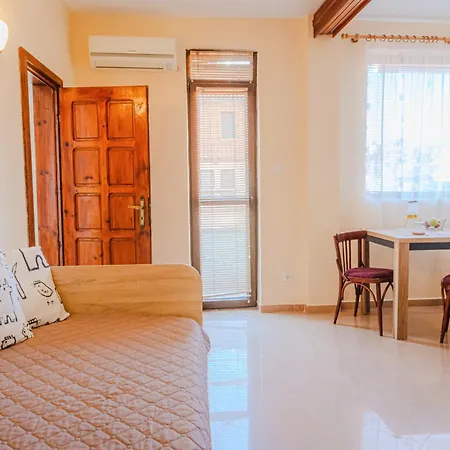 Bo's Place Saints Constantine and Helena