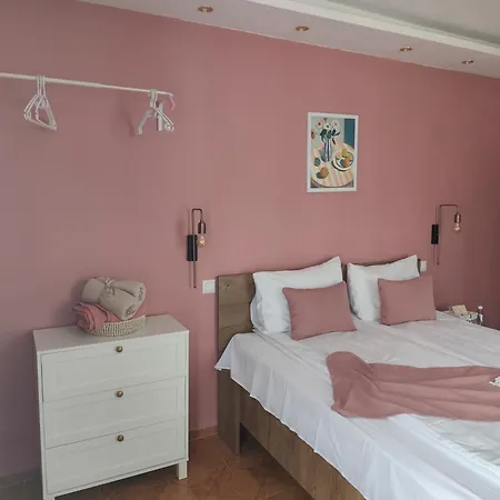 Hotell Bo's Place 3*