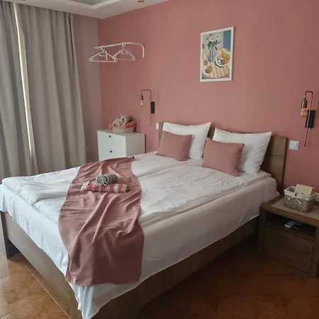 Bo's Place Hotell 3*