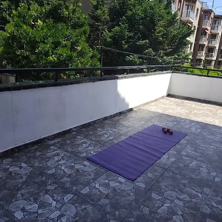 Hotell Bo's Place Saints Constantine and Helena