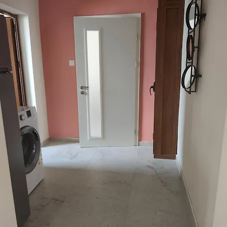 Готель Bo's Place